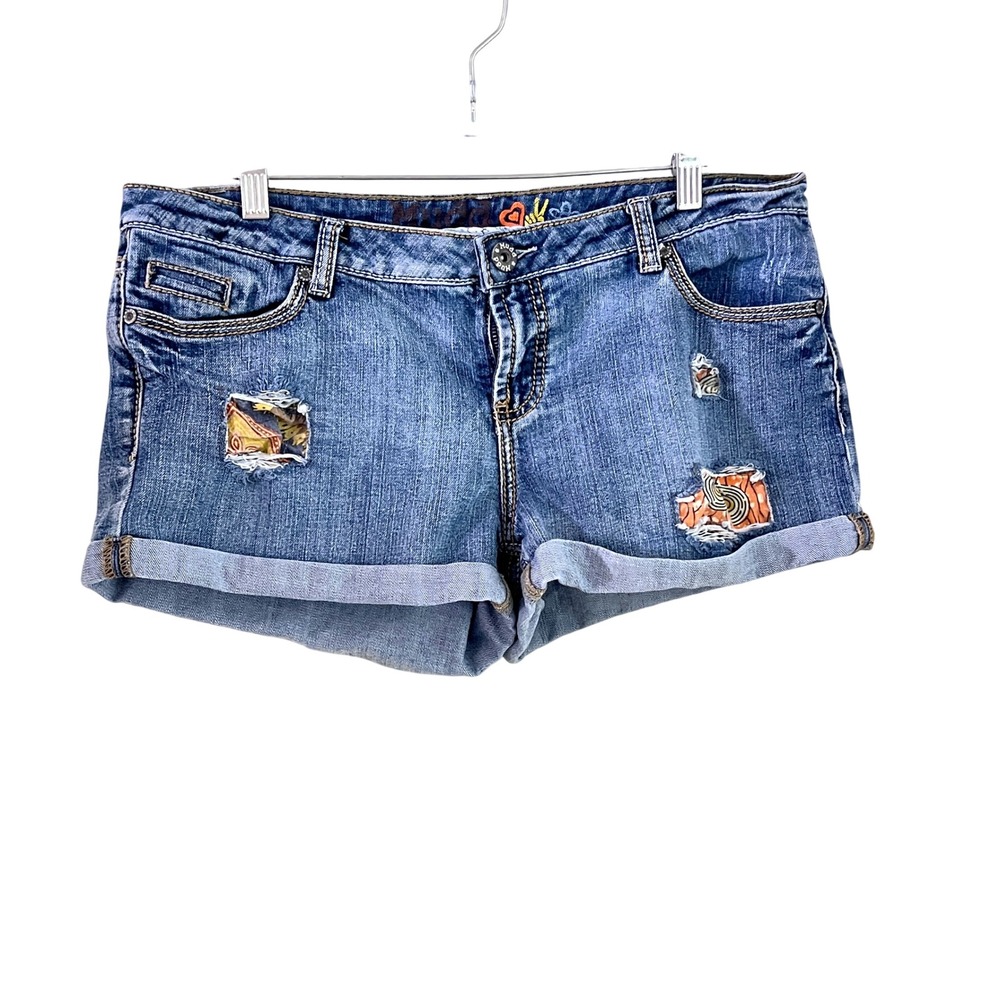 Mudd Jean Shorts M JR13 Distressed Cuffed Blue Denim Boho Festival Patchwork
